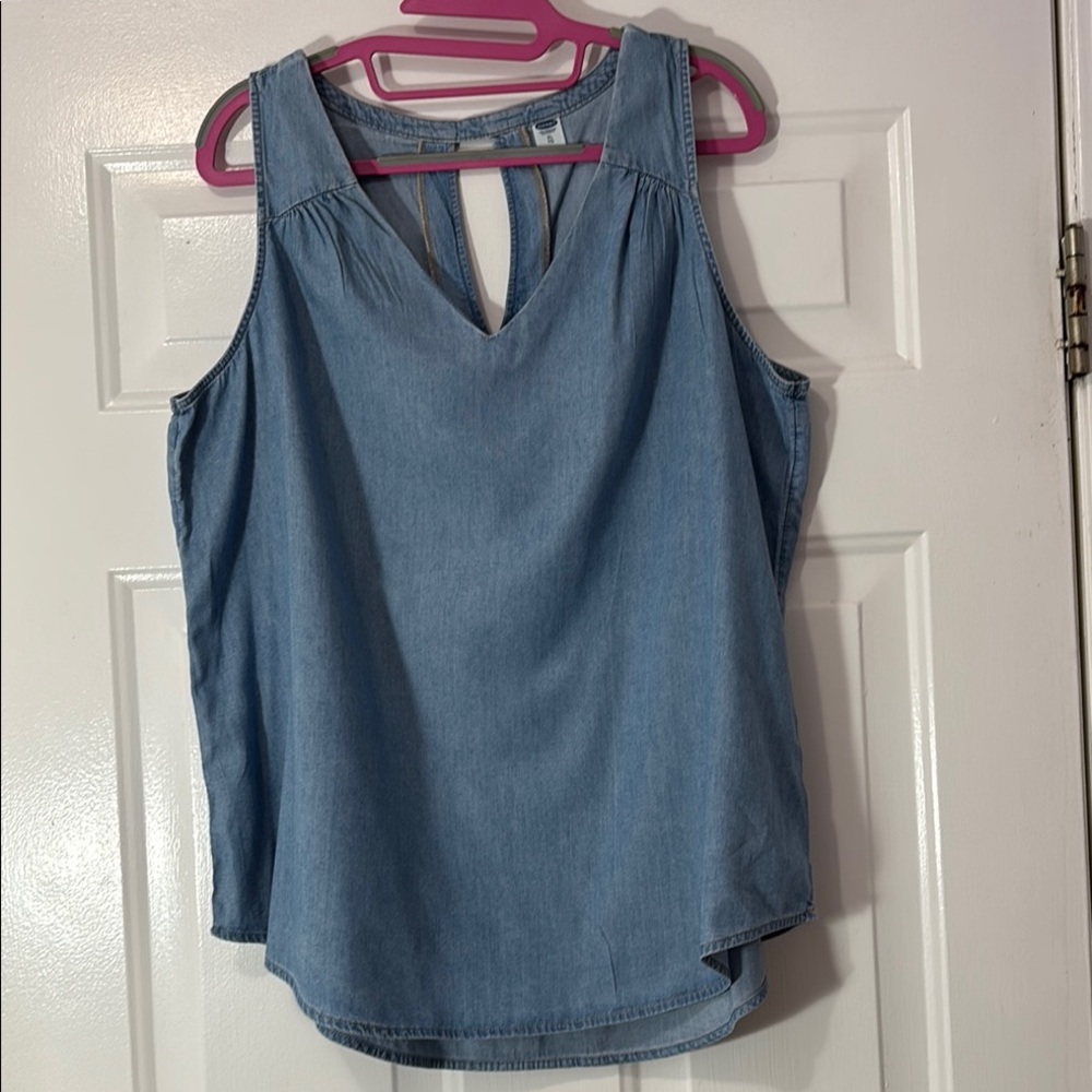 Old Navy brand top Size XL